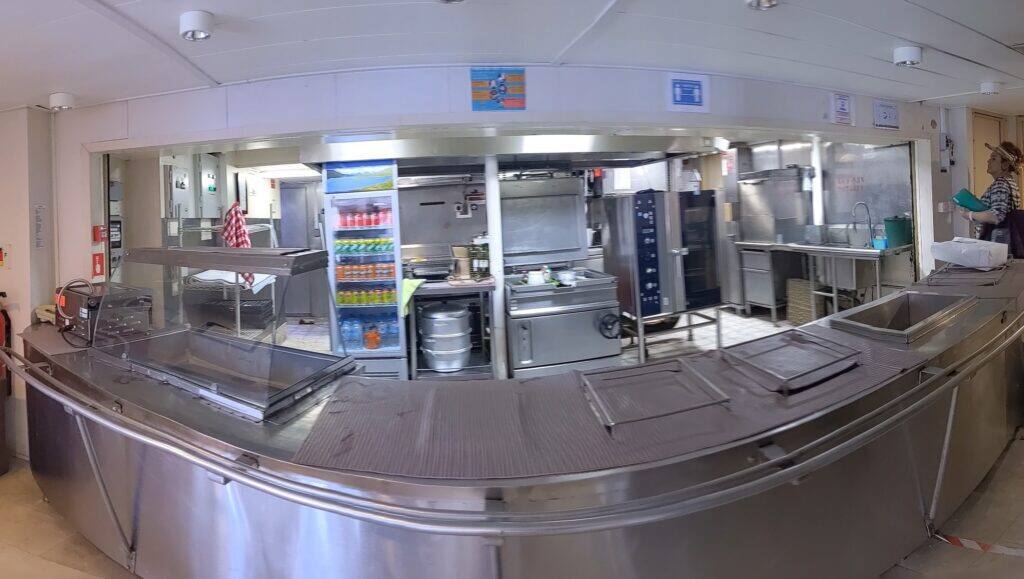 Tuhaa Pae kitchen and dining
