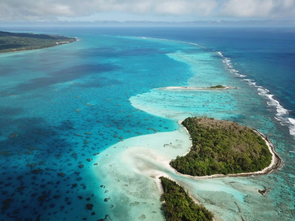 Austral island scenery seen from the Tuhaa Pae